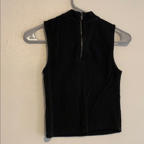Black tank top from Forever 21! - Picture 3 of 3
